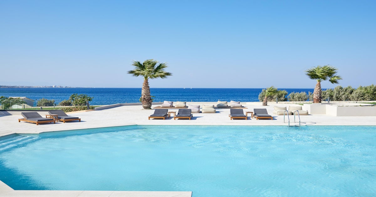 Ella Elissa in Kalithea, Rhodes | loveholidays