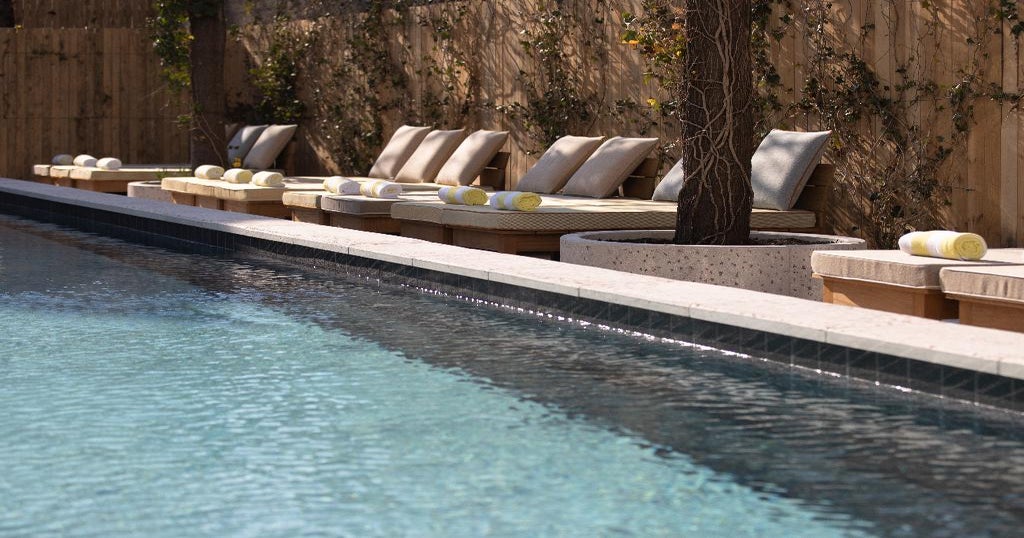 MOB House in Paris, Ile de France | loveholidays