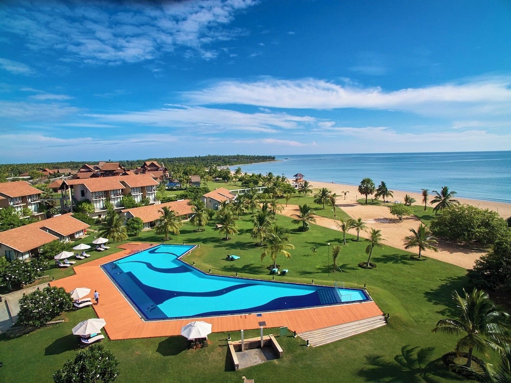 The Calm Resort & Spa in Passikudah | loveholidays