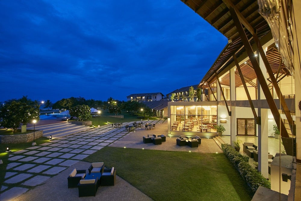 The Calm Resort & Spa in Passikudah | loveholidays
