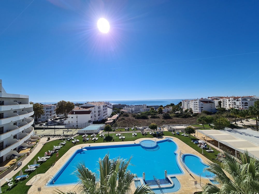 Brisa Sol Aparthotel in Albufeira, Algarve | loveholidays
