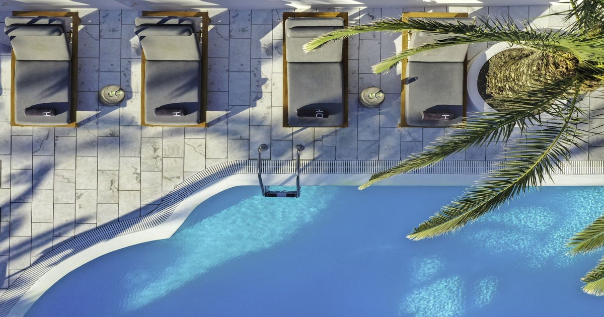 Strogili Hotel - Adults Only in Kamari, Santorini | loveholidays