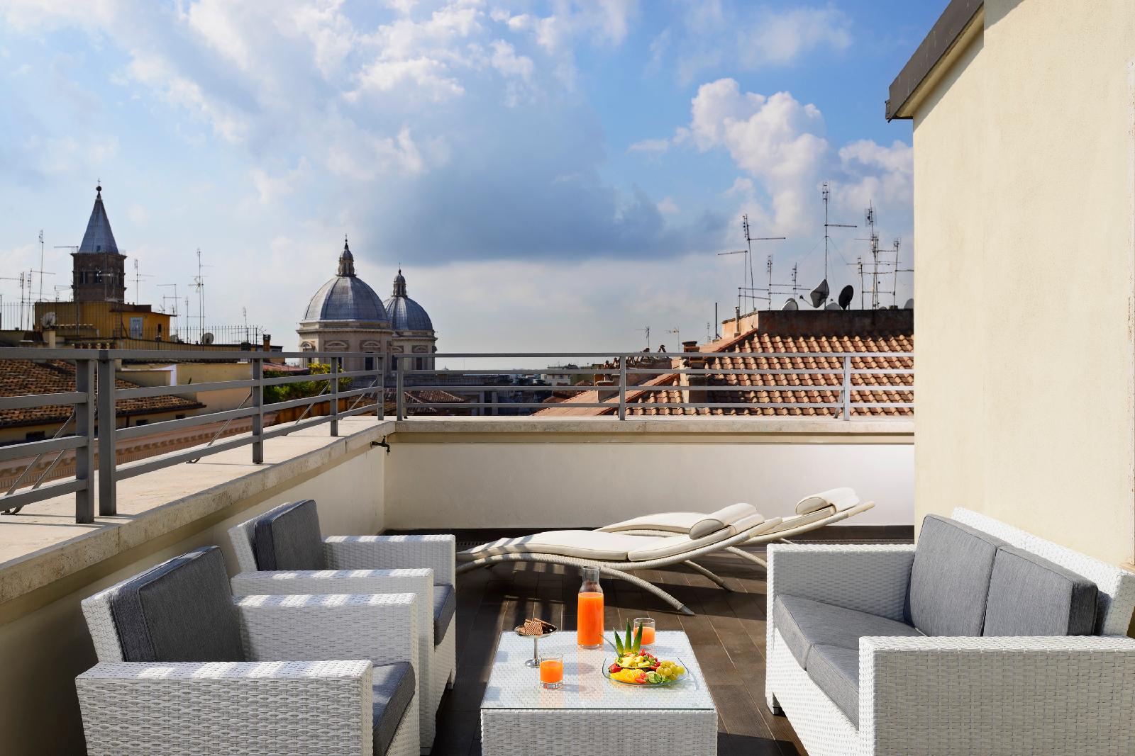 UNA Hotels Decò Roma in Rome | loveholidays