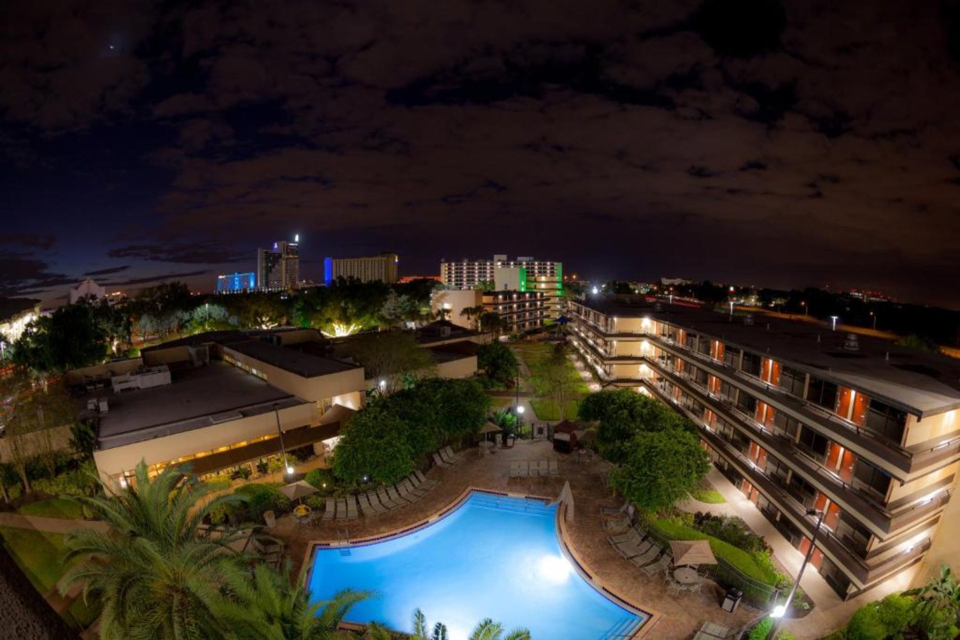 Rosen Inn at Pointe Orlando in International Drive, Florida | loveholidays