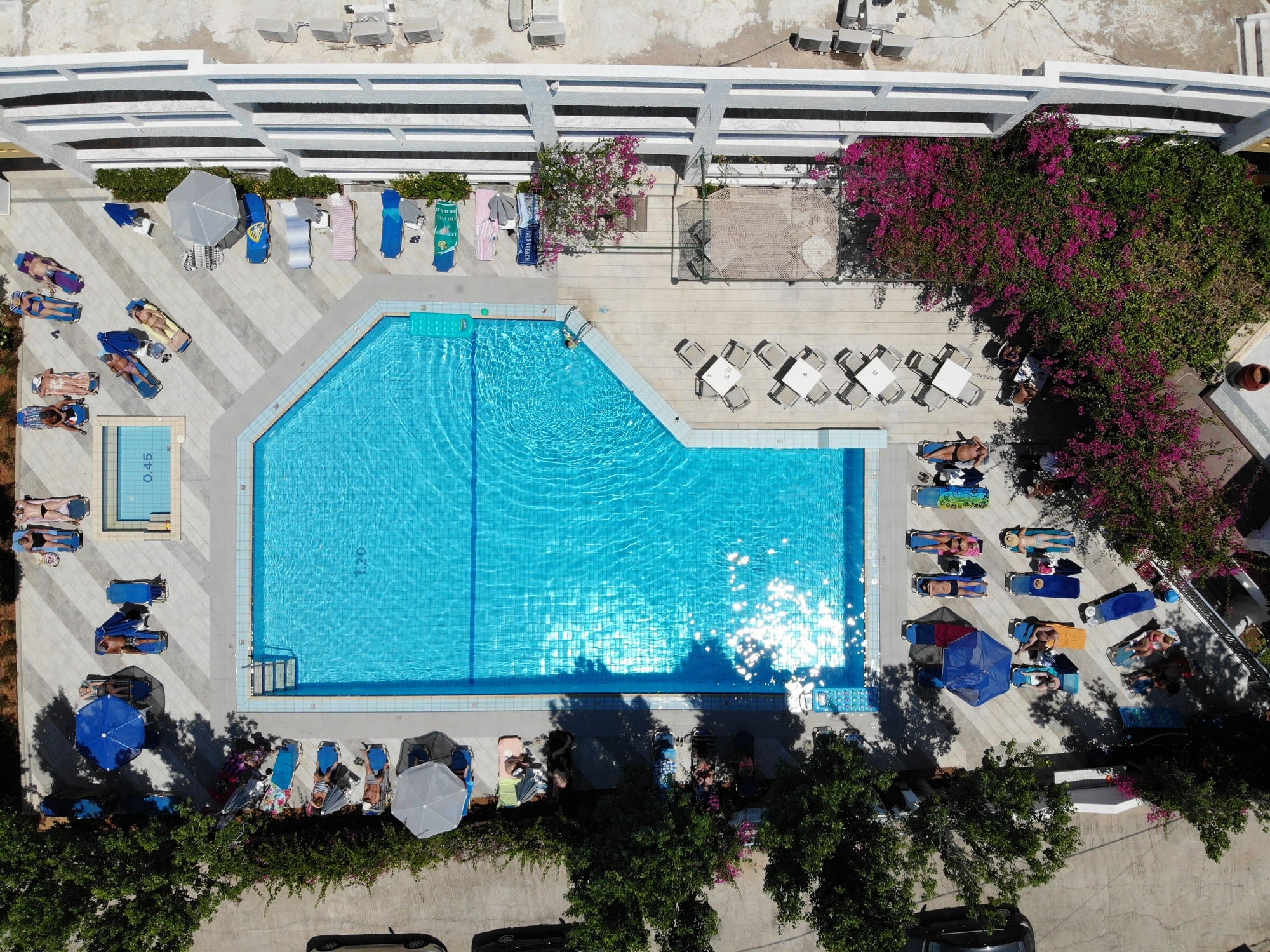 Apollon Hotel Apartments in Rethymnon, Crete | loveholidays