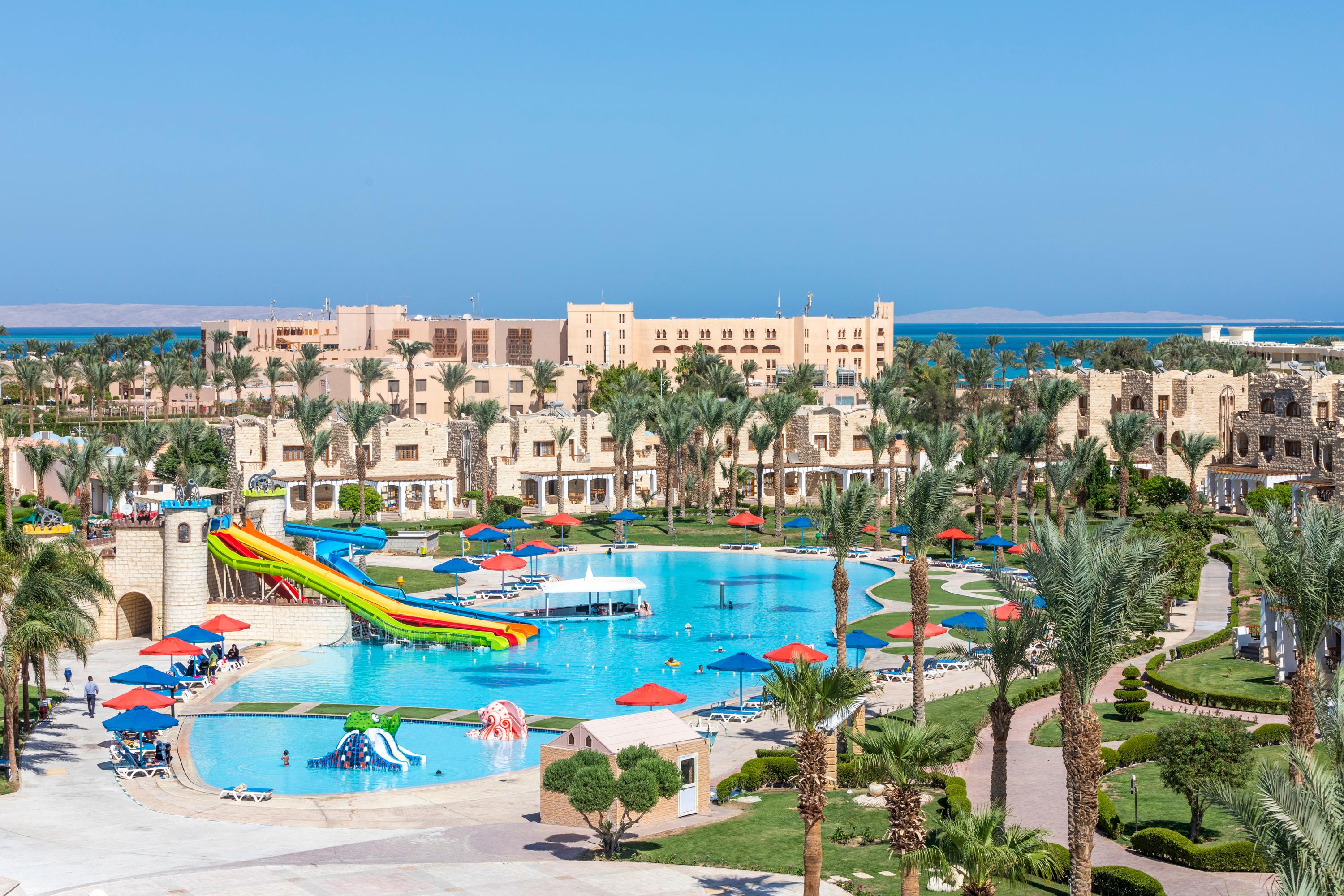 Royal Lagoons Resort & Aqua Park in Hurghada, Rotes Meer | weloveholidays