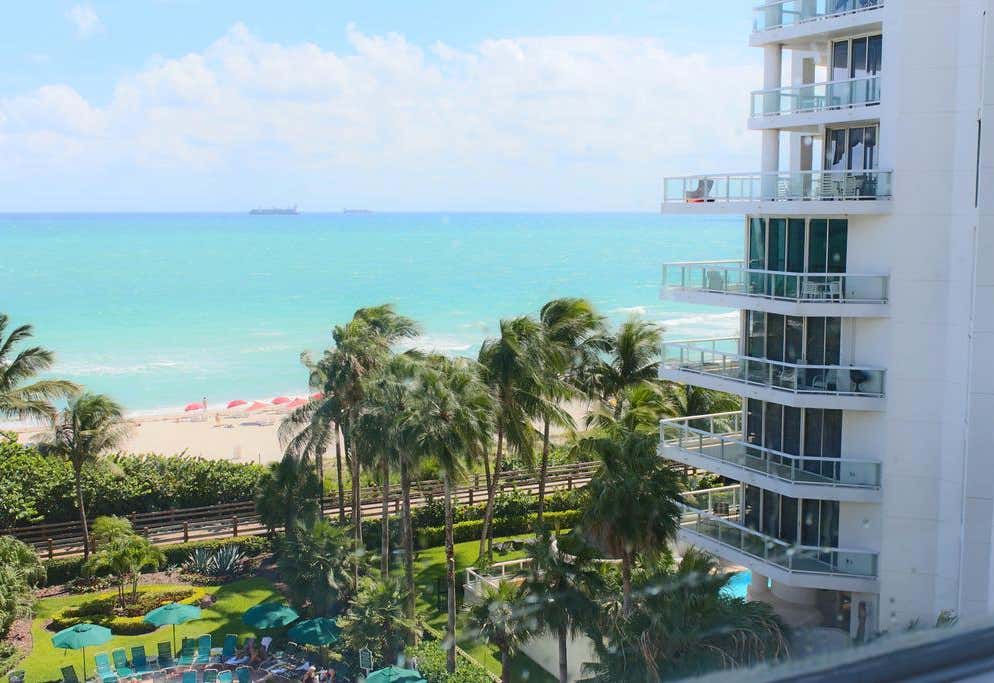Lexington Hotel Miami Beach in Miami Beach, Florida | loveholidays